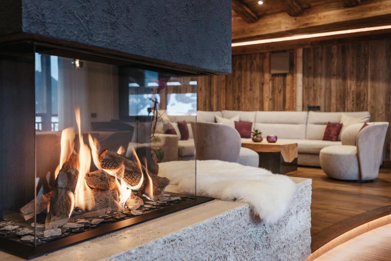 Luxury Chalet Lefiro Santa Cristina Val Gardena ภายนอก รูปภาพ