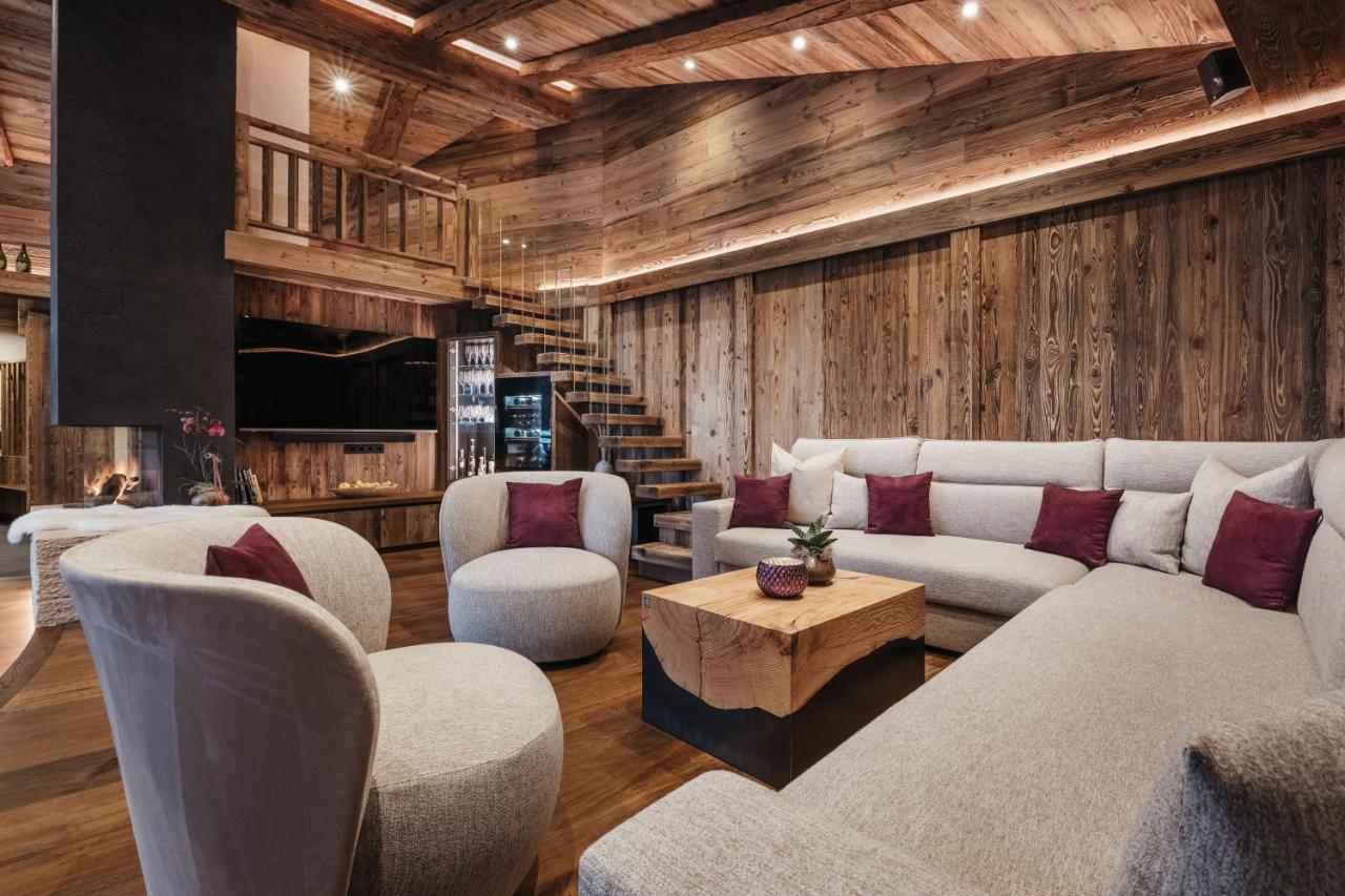Luxury Chalet Lefiro Santa Cristina Val Gardena ภายนอก รูปภาพ
