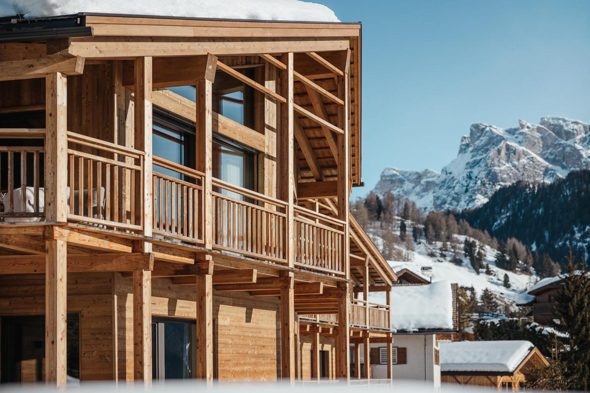 Luxury Chalet Lefiro Santa Cristina Val Gardena ภายนอก รูปภาพ